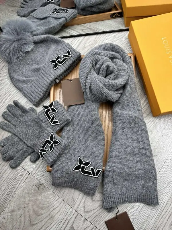 louis vuitton lv hat and echapres and glove set s_12555221